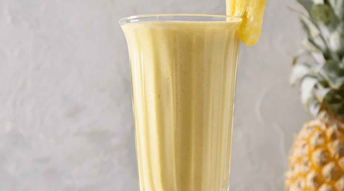 How to Make the Perfect Pineapple Milkshake at Home